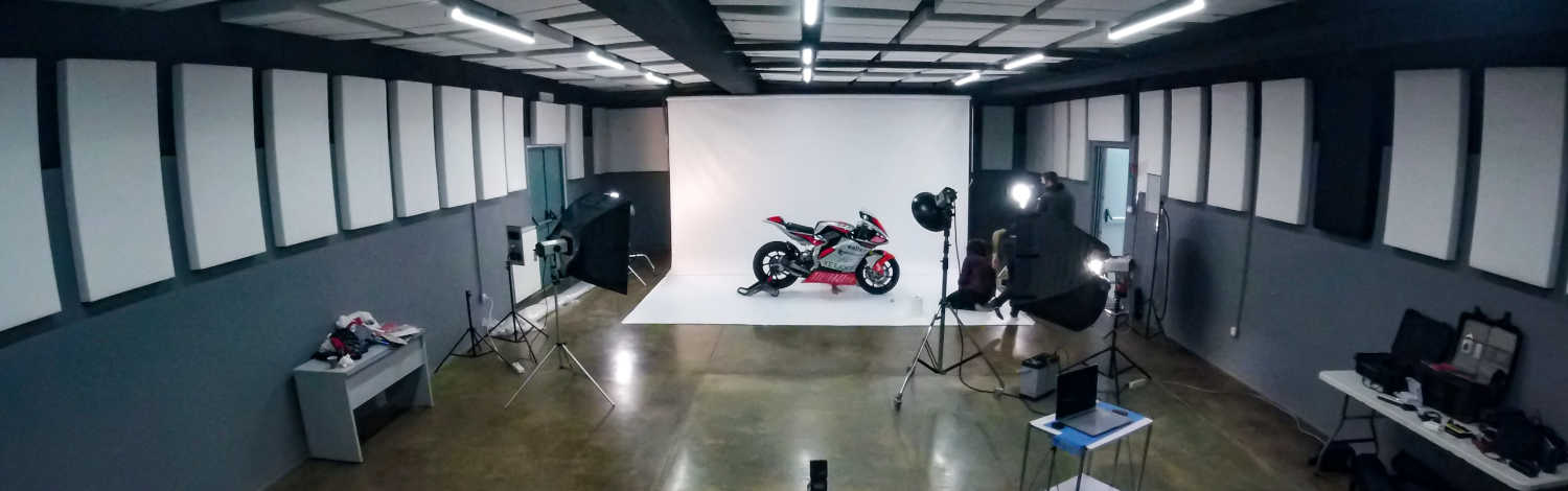 Shooting Fotografico MV Agusta Forward Racing AMS